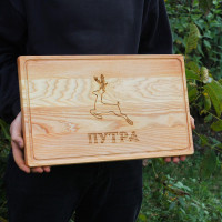 Кухонная доска с гравировкой - лань