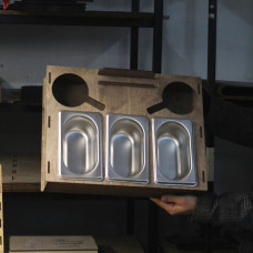 Компактний бокс для пива та закусок