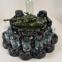 Автоматичний наливатор Танк Т-72 зі стелою на 7 чарок (3D-друк)