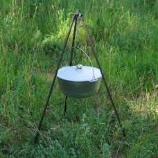 Тринога на цільних ніжках