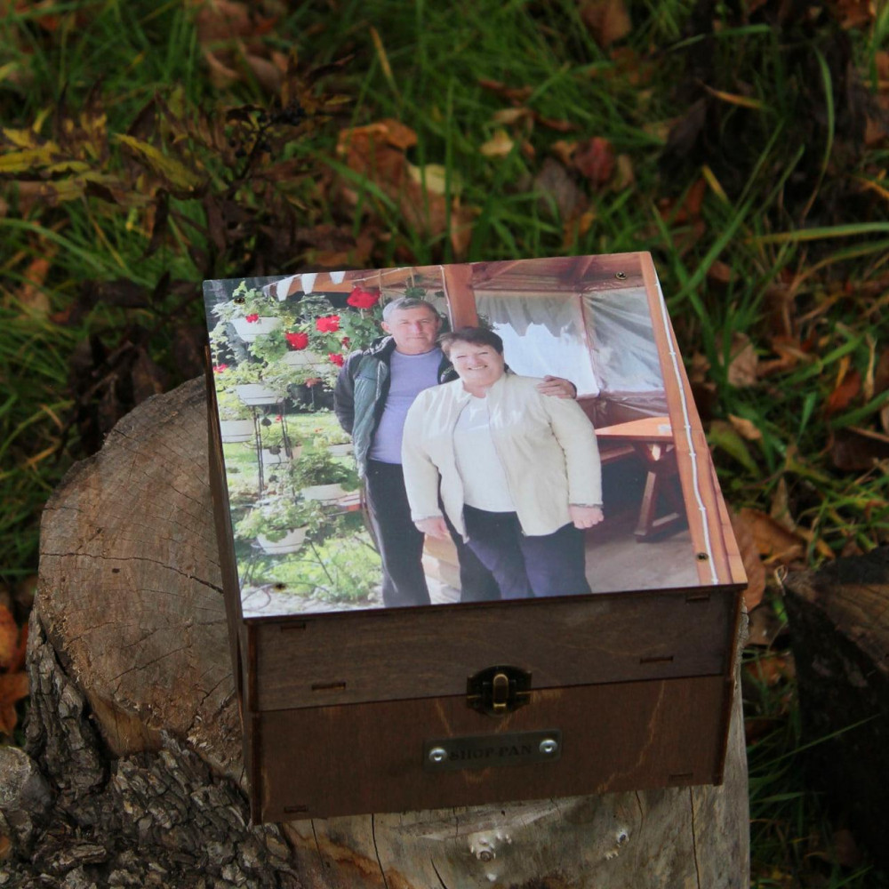 Наливатор для алкоголю з 4 чарками та підсвічуванням 82