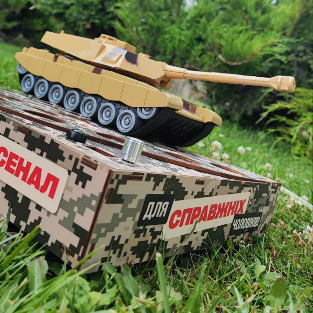 Наливатор ТАНК на 6 чарок (УФ друк) SP86795