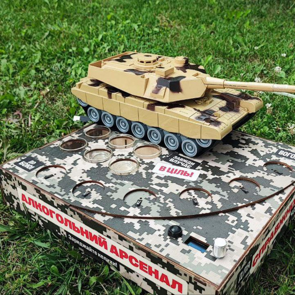 Наливатор ТАНК на 6 чарок (УФ друк) SP86795