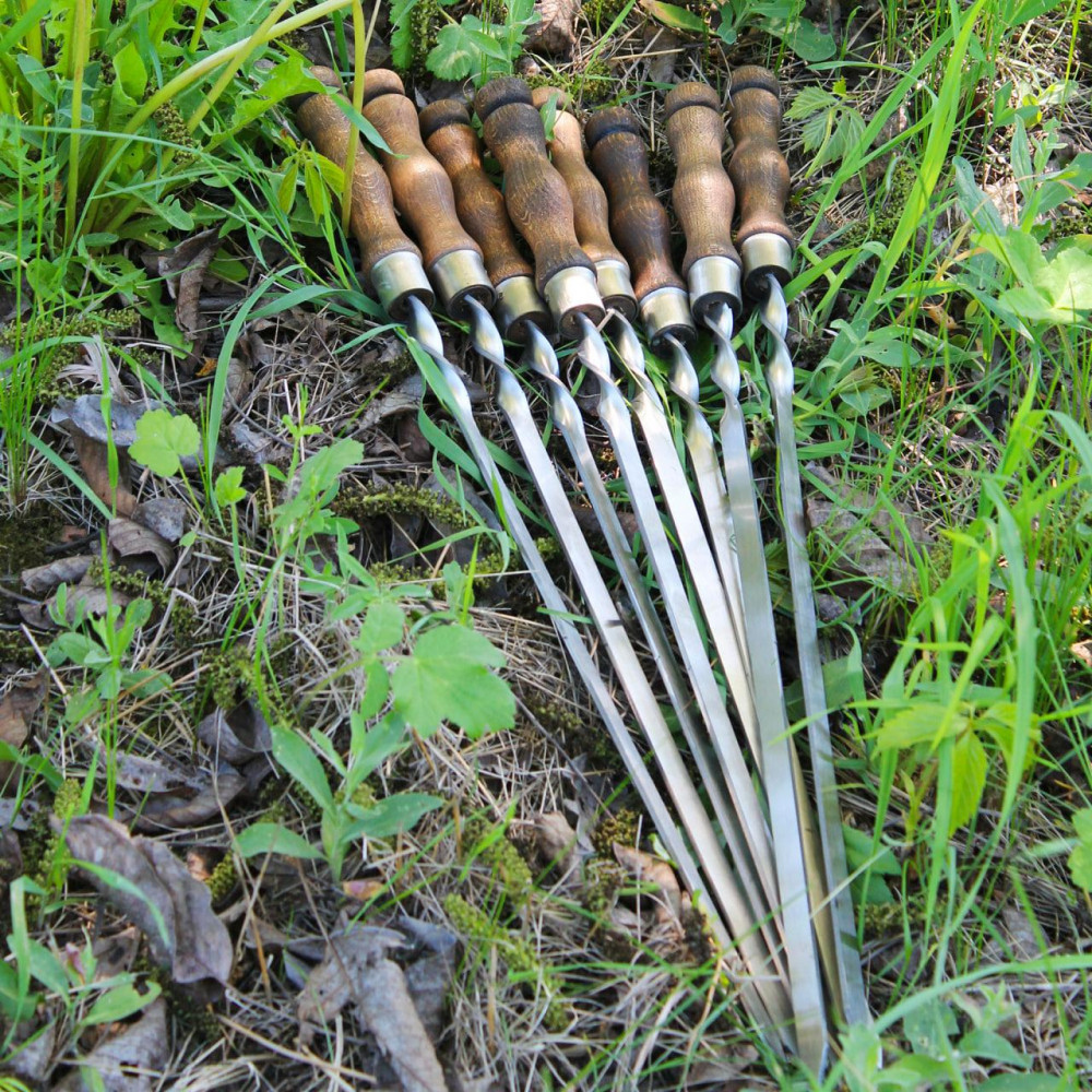 Шампур із дерев'яною ручкою 720 мм - ідеальний для шашликів. 97