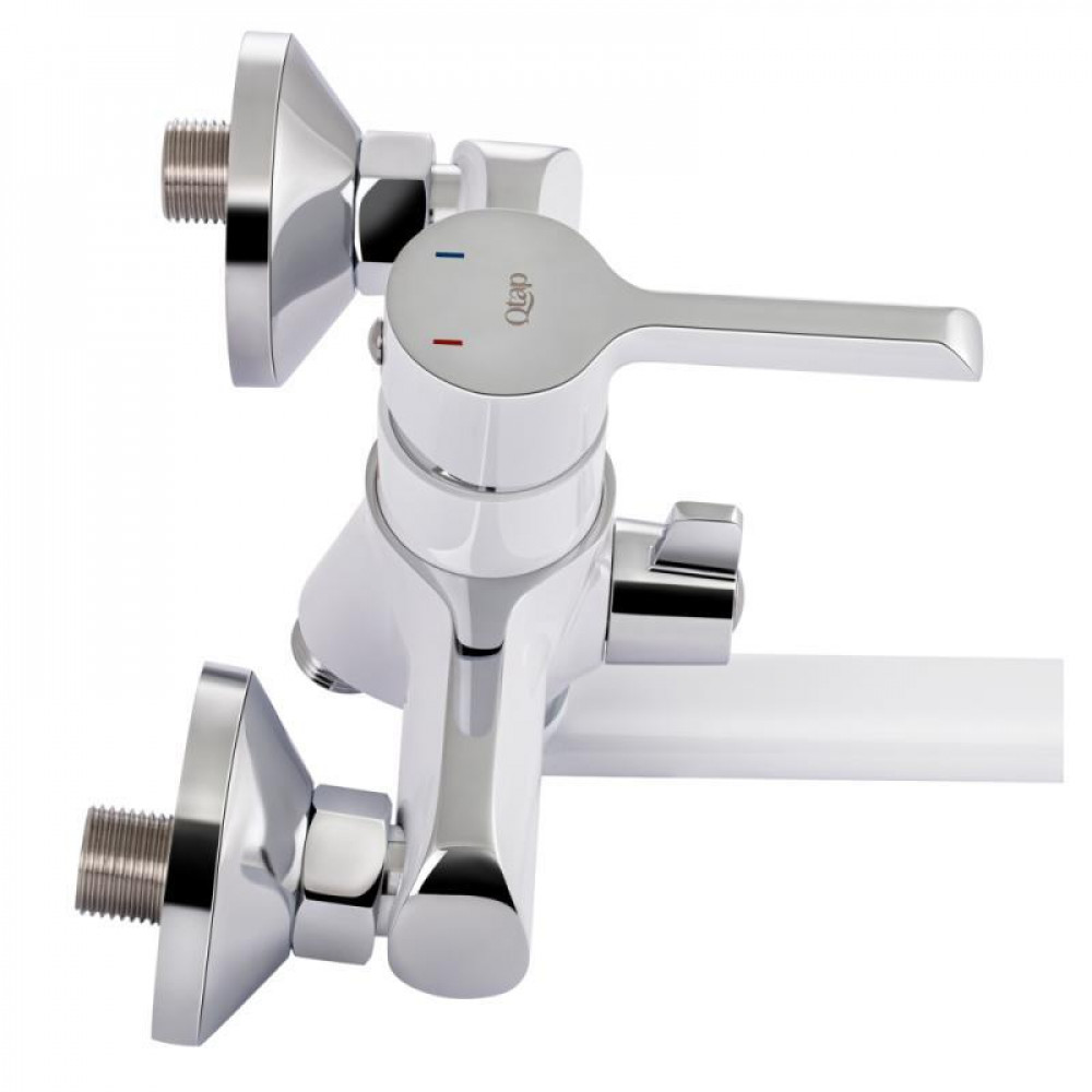 Смеситель для ванны Qtap Grand с поворотным изливом (с душевым гарнитуром) QTGRAWCR005 Chrome/White SD00039612