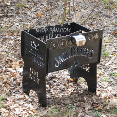 Мангал із вбудованою шашличницею та мотором на 6 шампурів із гравіюванням — jack daniels