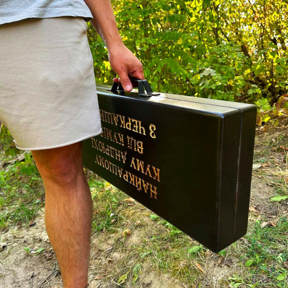 Набір шампурів у дерев'яній коробці “БАДОРІЙ” з гравіюванням - Найкращому куму SP00393