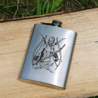 Фляга з гравіюванням - козак шабля