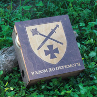 Наливатор алкогольный для напитков на 4 рюмки с гравировкой - вместе до победы