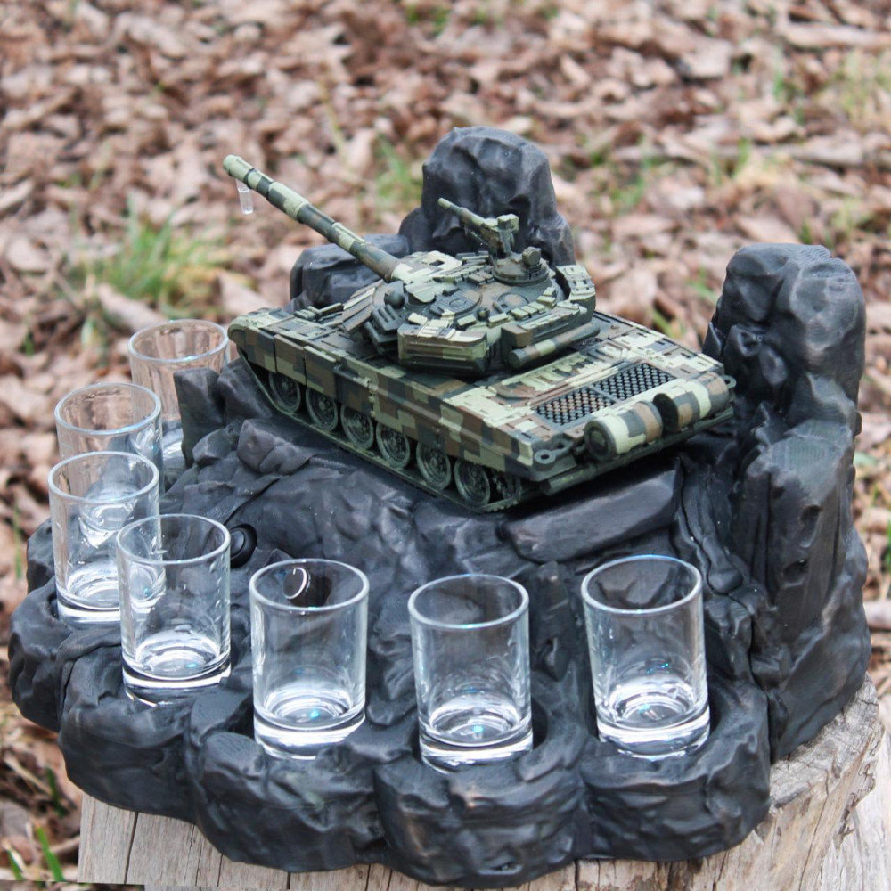 Наливатор алкоголя Танк Т-72 зі стелою на 7 чарок, Автобармен SP31247