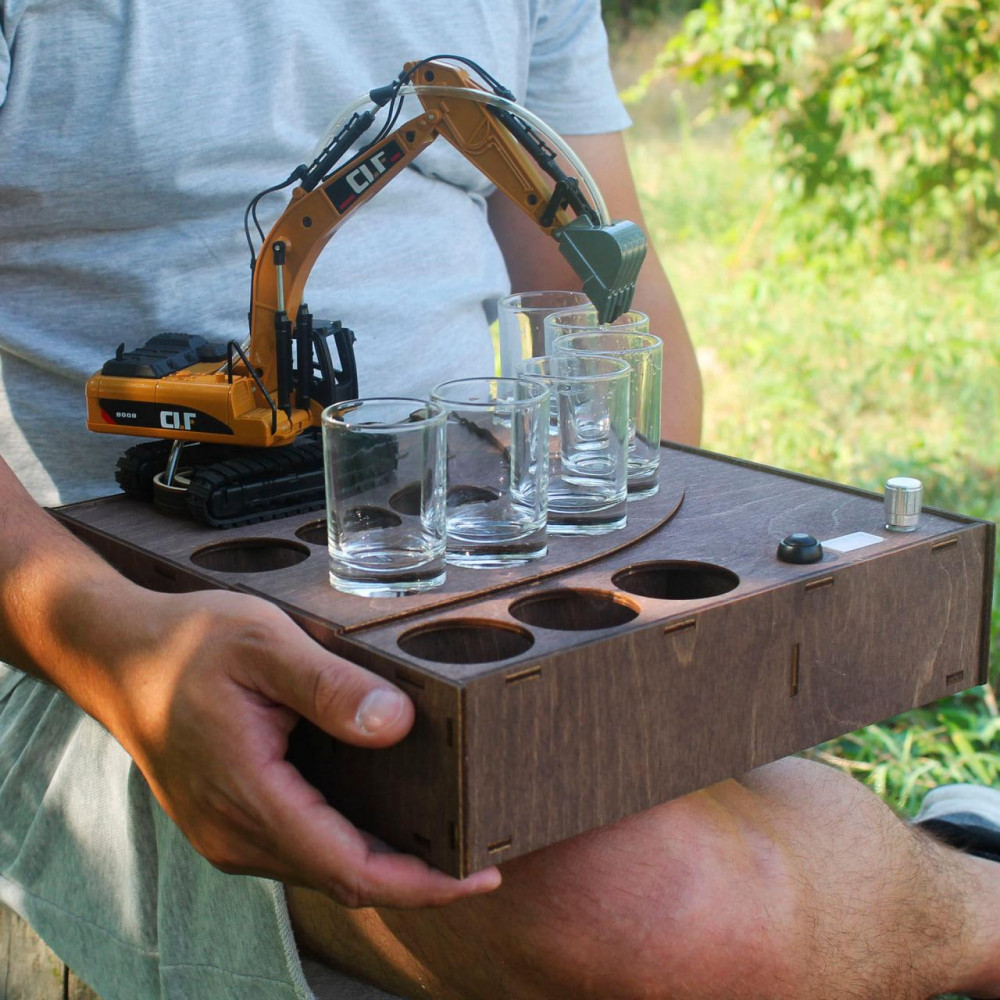 Наливатор Екскаватор на 6 чарок SP40496