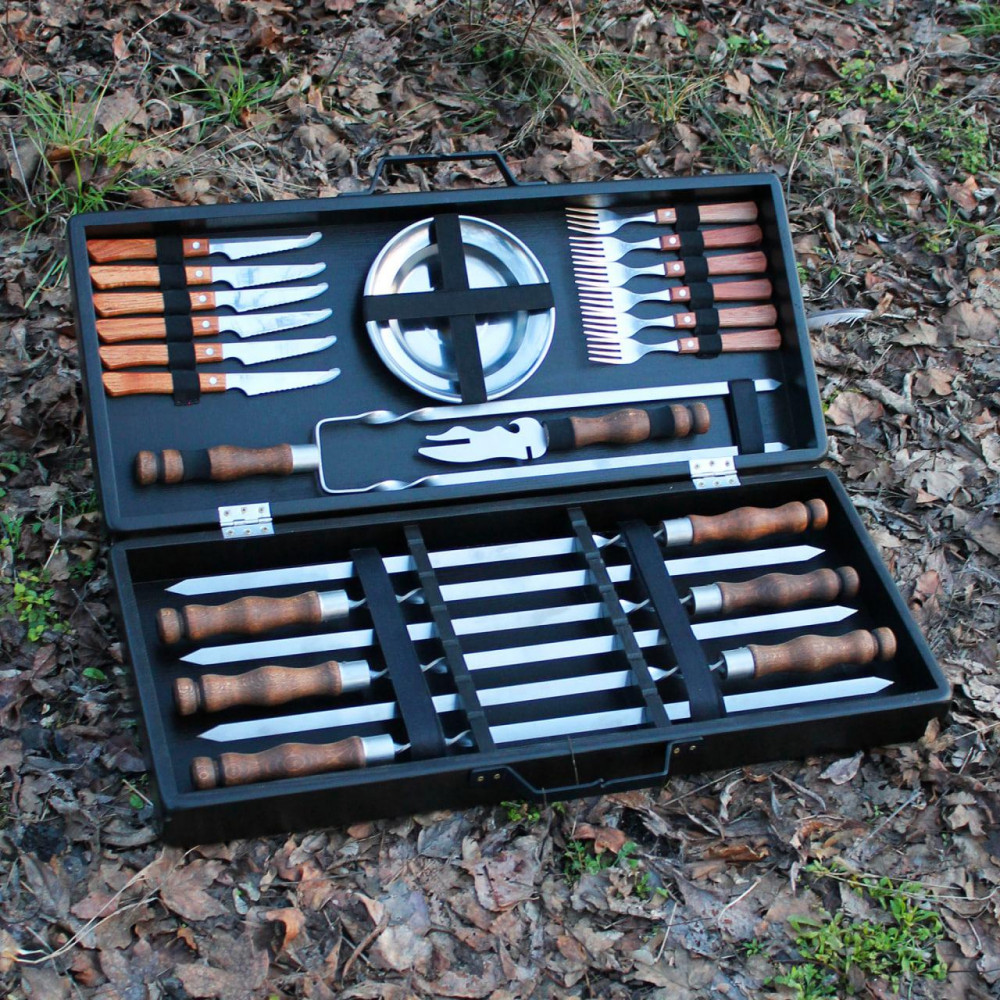 Набір для гриля та барбекю "Базовий" у дерев'яному кейсі SP49517