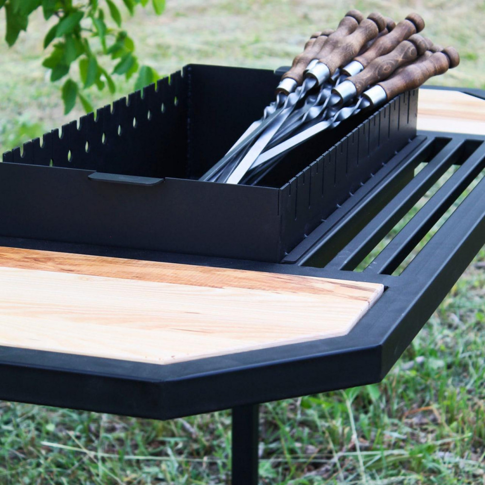 Мангал Ватра зі столиком і знімною жарівнею на 12 шампурів SP78596