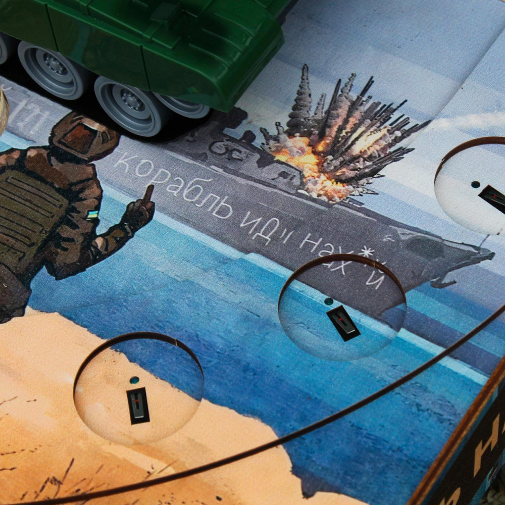 Наливатор ТАНК на 6 чарок (УФ друк) New! SP86795