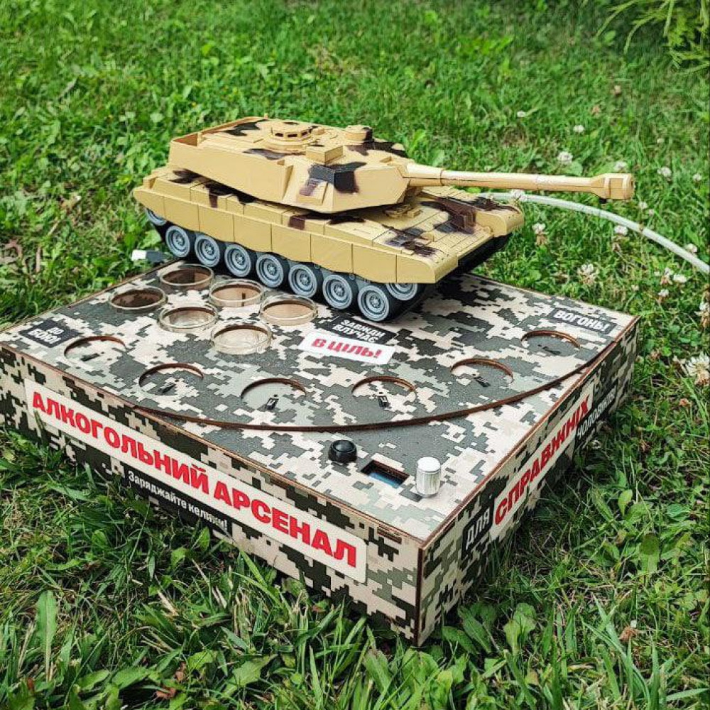 Наливатор ТАНК на 6 чарок (УФ друк) SP86795