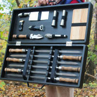 Набір для гриля та барбекю "Традиційний" у дерев'яному кейсі