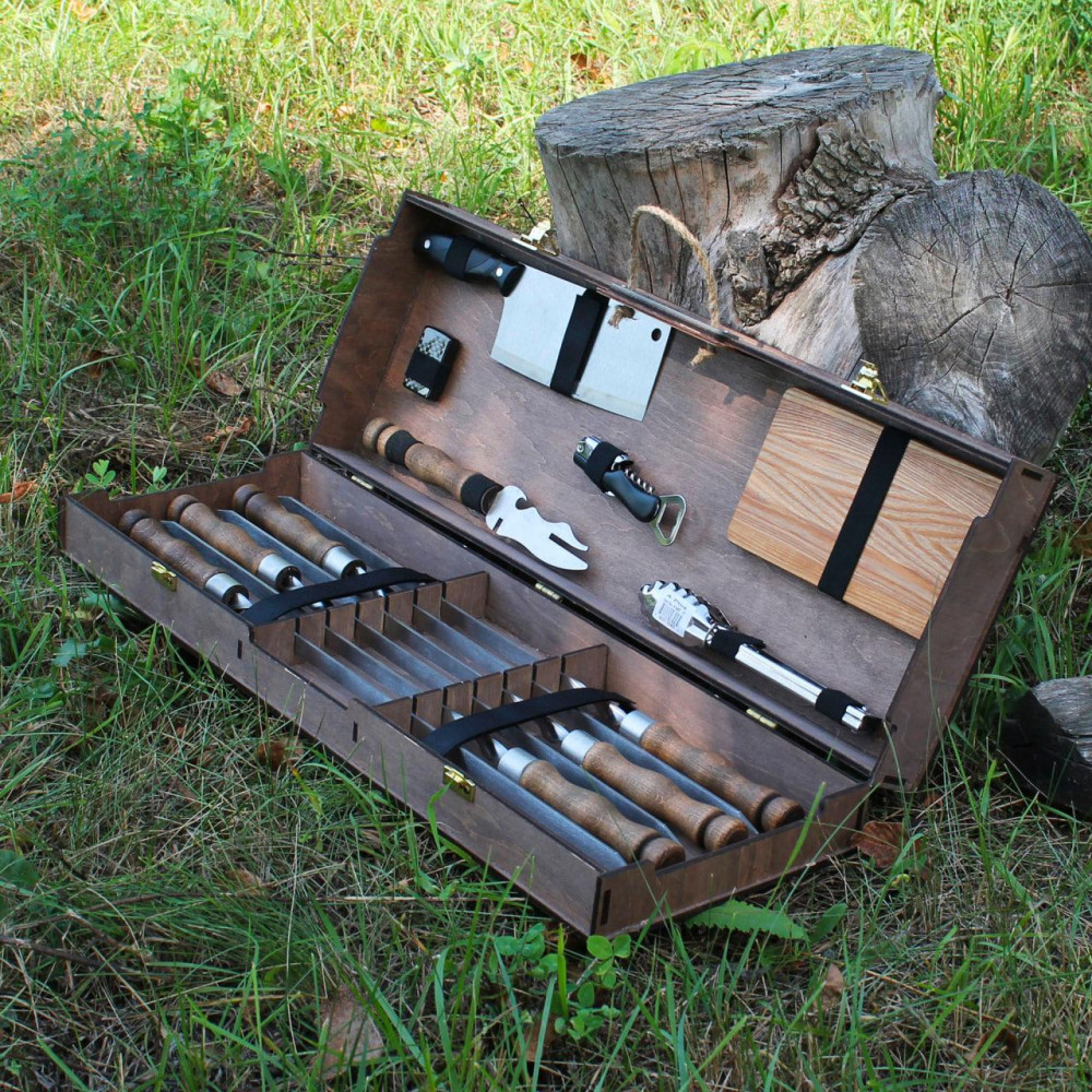 Набір для гриля та барбекю "Кедр" у кейсі з фанери SP92537