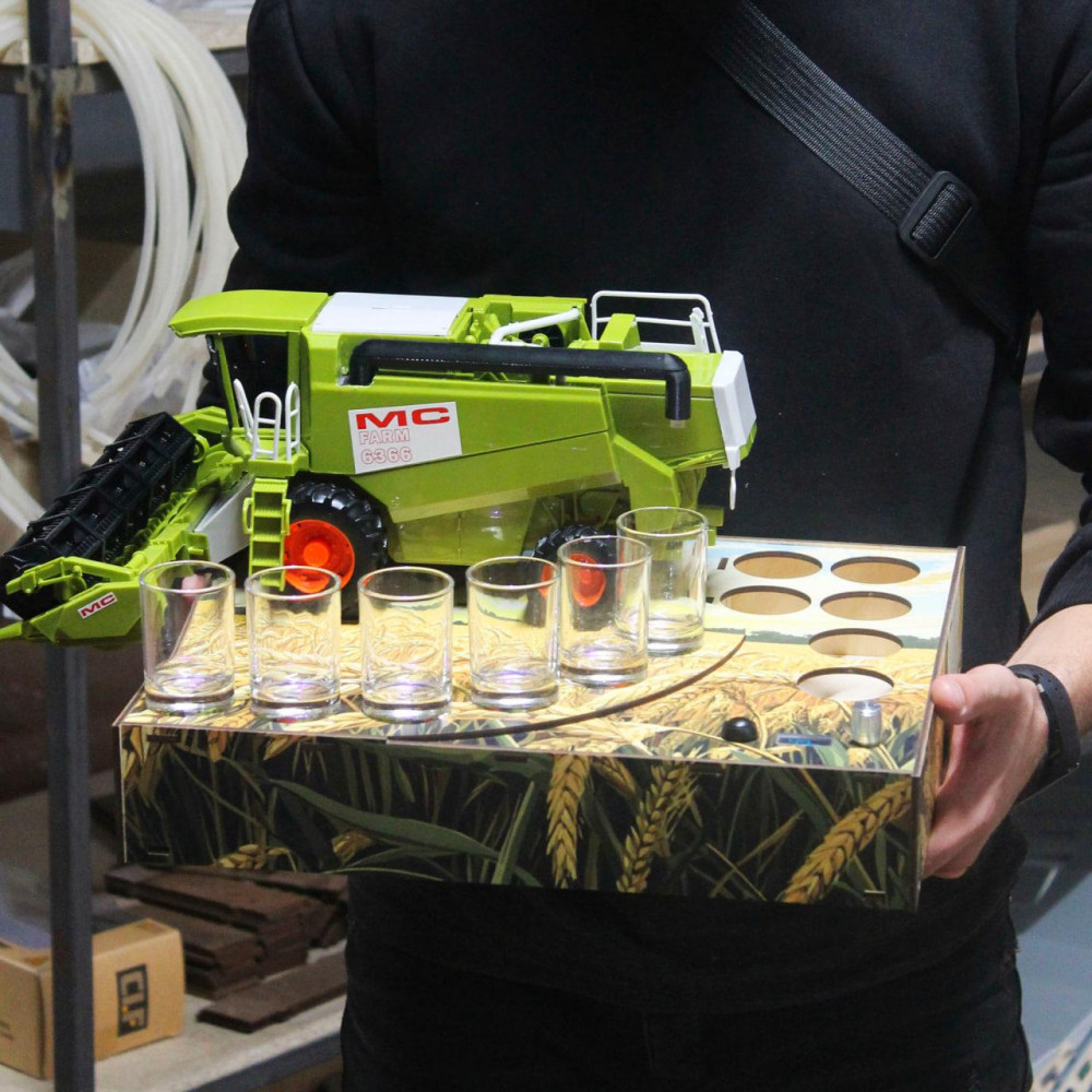 Наливатор Комбайн на 6 чарок з друком SP93195