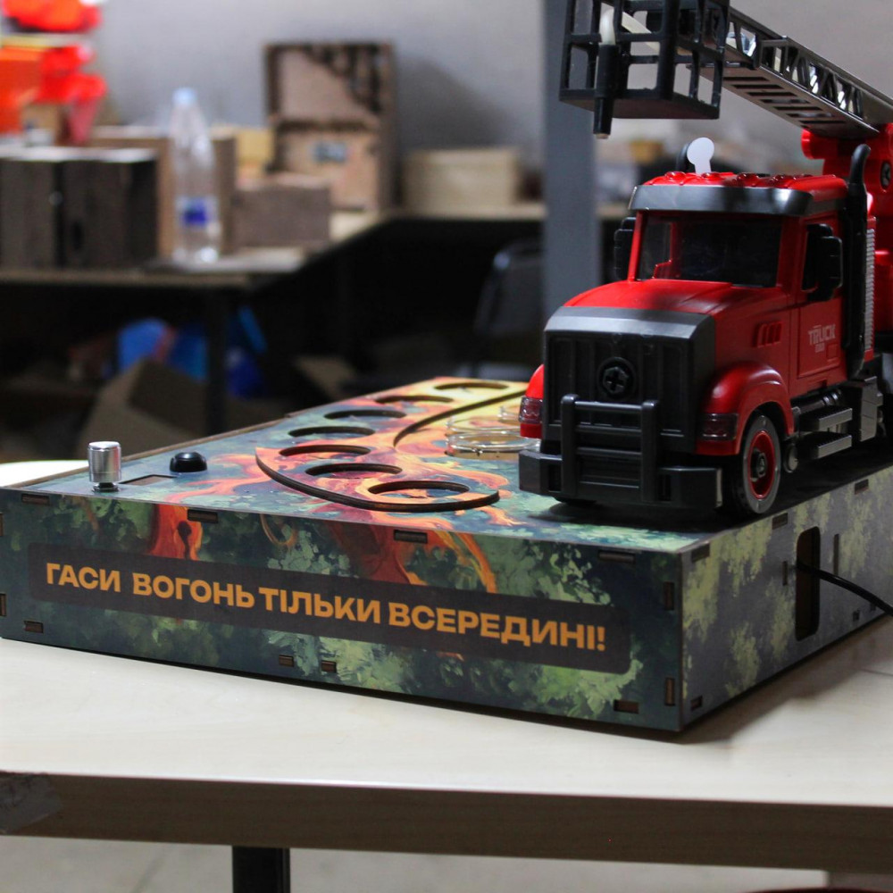 Наливатор Пожежна машина з драбиною на 7 чарок (УФ друк) SP96720