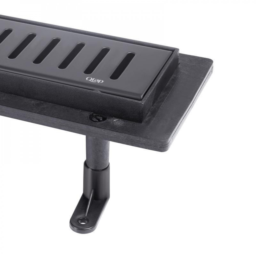 Трап Qtap Dry FA304-700MBLA лінійний з сухим закривом та нержавіючою решіткою 700х73 SD00041380